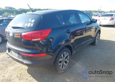 2016 Kia Sportage Lx z USA, uszkodzony, nr VIN KNDPBCAC5G7821499